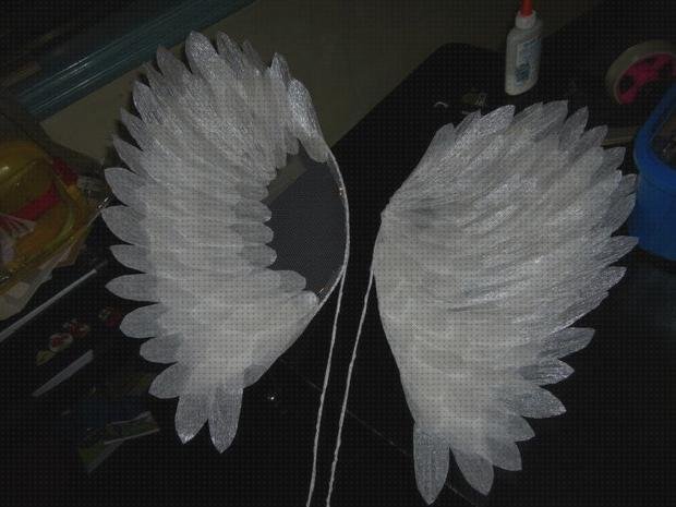 Opiniones de las 2 mejores Alas Hechas Con Plásticos Y Plumas