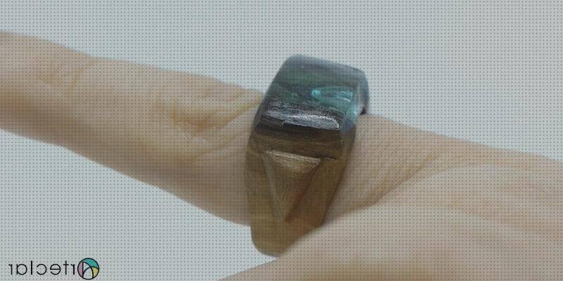 ¿Dónde poder comprar anillos anillos hechos con goma de silicona y cristal?