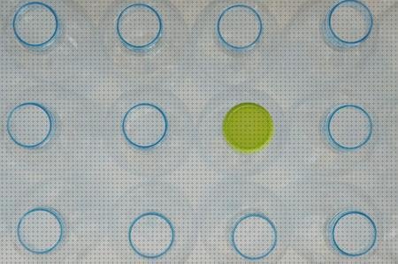 ¿Dónde poder comprar caja de plástico con asa arriba mate de silicona con bombilla mate silicona botella de plástico visto desde arriba?