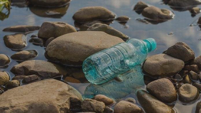 Review de botellas de agua vidrio y por fuera plástico