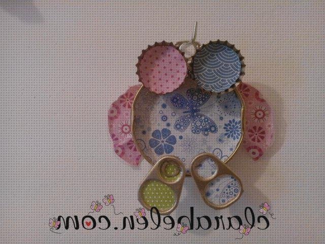 Review de buhos con bolsas de plástico y hojas secas