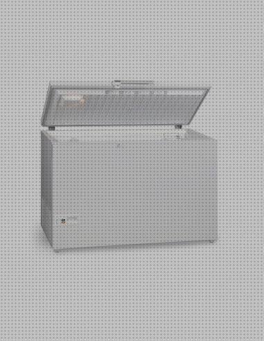 ¿Dónde poder comprar bisera de plástico pa casco tubitos de silicona caliente figuras con tubitos de plástico caja plástico 35x35 con tapa bisagra?