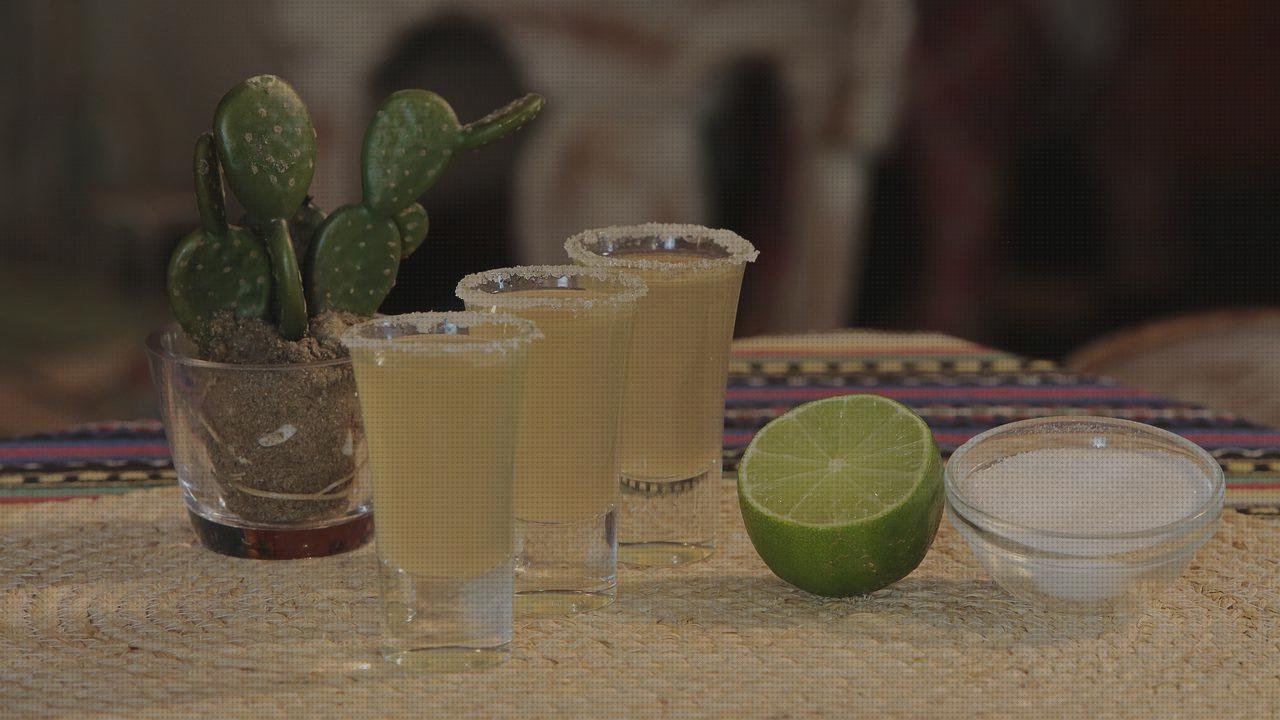 ¿Dónde poder comprar visera plástico colores chupitos plástico de colores?