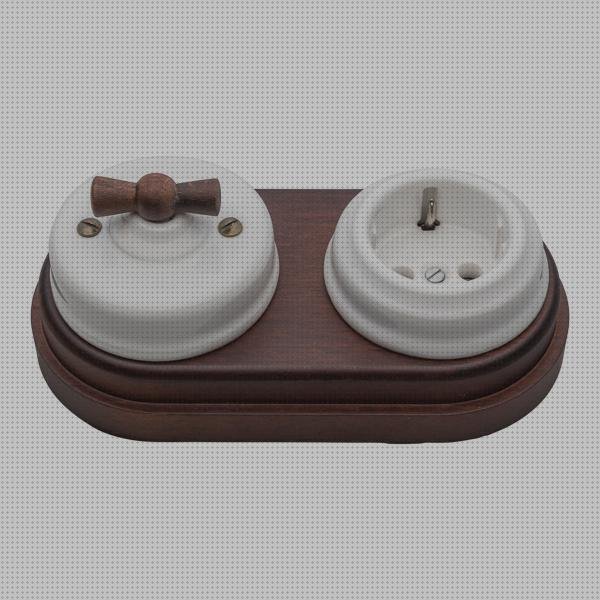 Review de enchufe de madera y de plástico