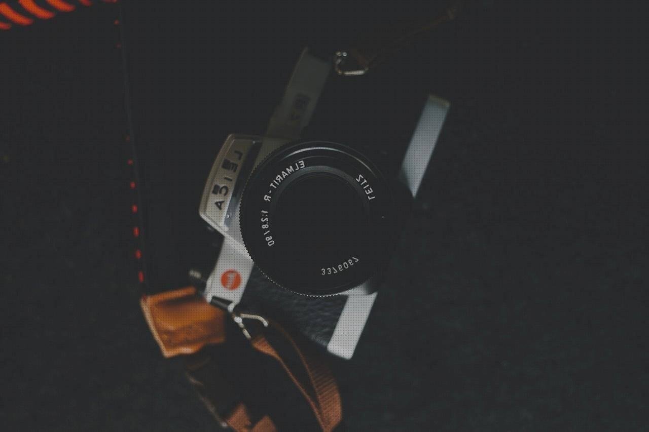 ¿Dónde poder comprar productos hechos de plastico silicona neutra ral 8011 blinkers pintura plastica ral 1013 lentes opticas hechos de policarbonato?