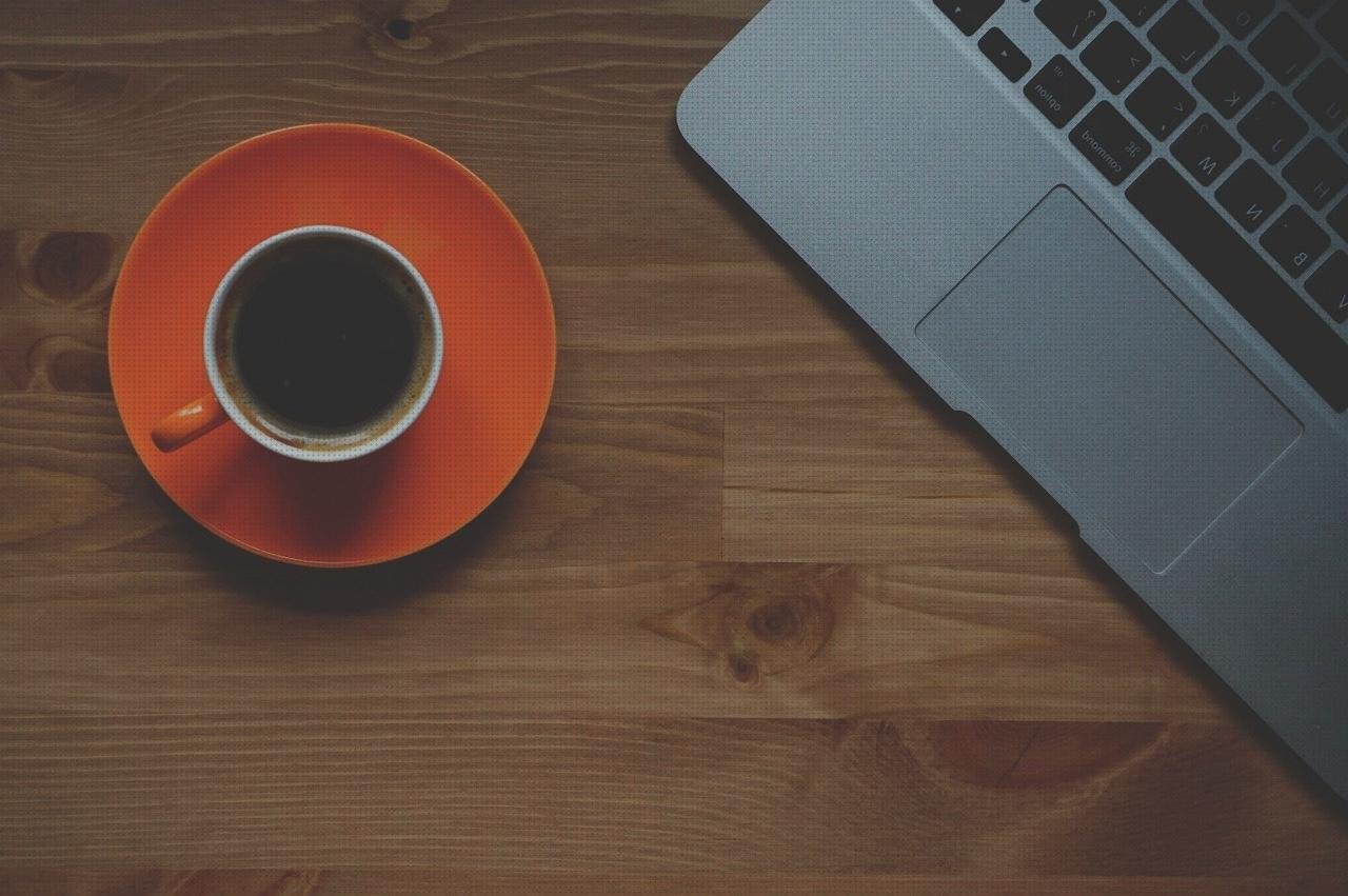 Review de mesas y sillas de plástico