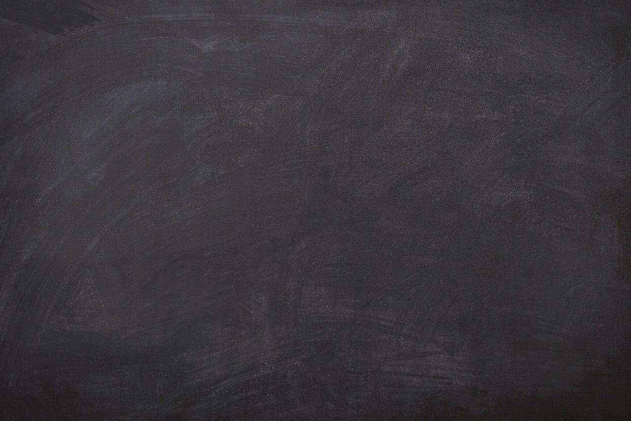 ¿Dónde poder comprar balones plastico baratos tableros melamina baratos?